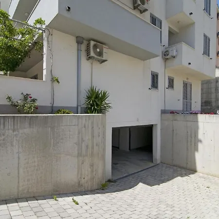 Dani Apartmán Makarská